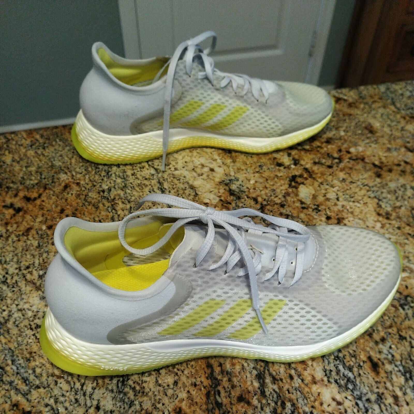Adidas Women's Focus Breathein Grey / Shock Yellow Running Shoes Size 9.5